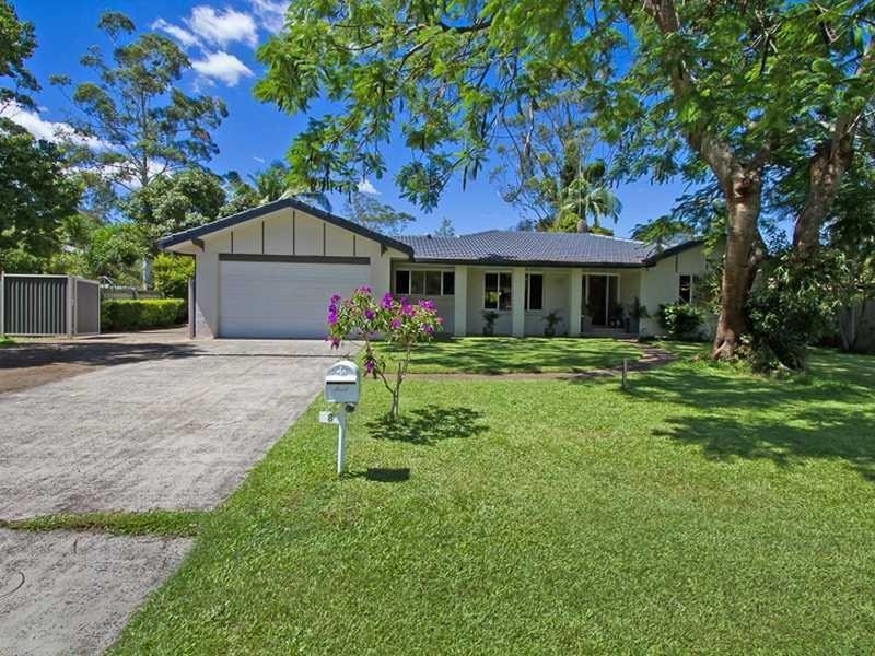 8 Tierney Drive, Currumbin Waters QLD 4223