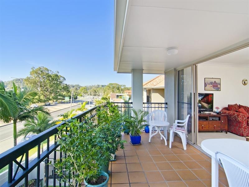 13/1040 Gold Coast Highway, Palm Beach QLD 4221