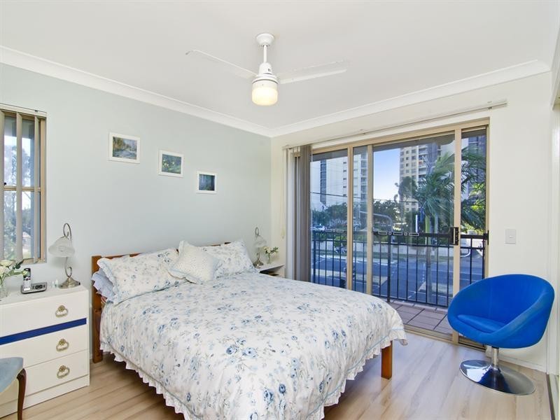 13/1040 Gold Coast Highway, Palm Beach QLD 4221