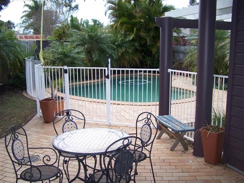 32 Fourteenth Avenue, Palm Beach QLD 4221