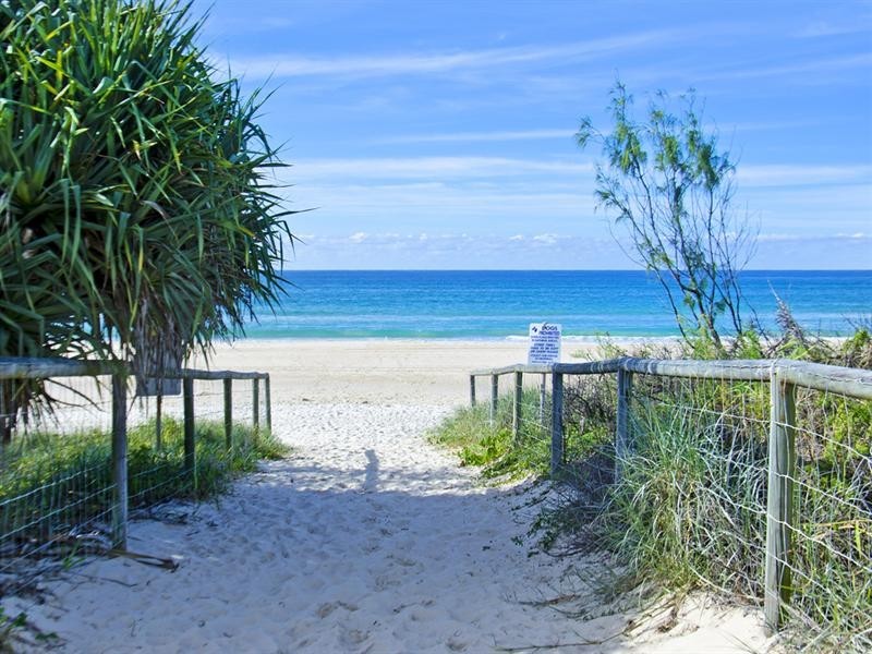 4/363 Golden Four Drive, Tugun QLD 4224