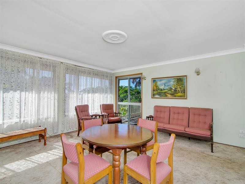8 Mirreen Drive, Tugun QLD 4224