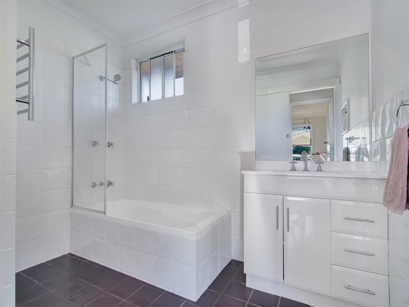14 Cabarita Avenue, Tugun QLD 4224