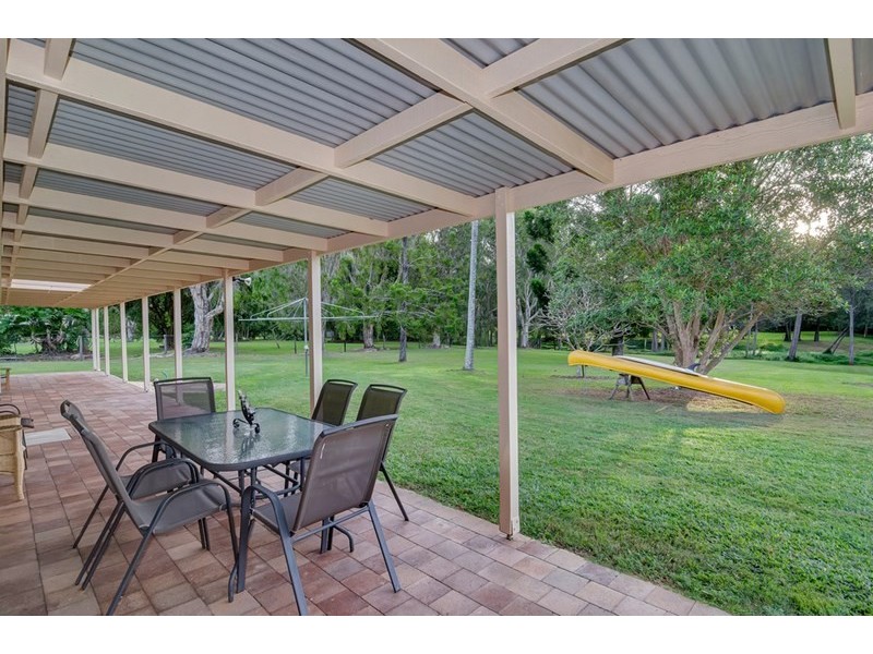 74 Coorabin Court, Tallebudgera QLD 4228