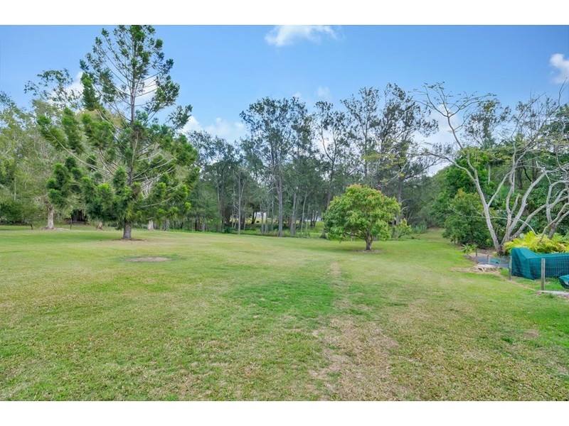 74 Coorabin Court, Tallebudgera QLD 4228