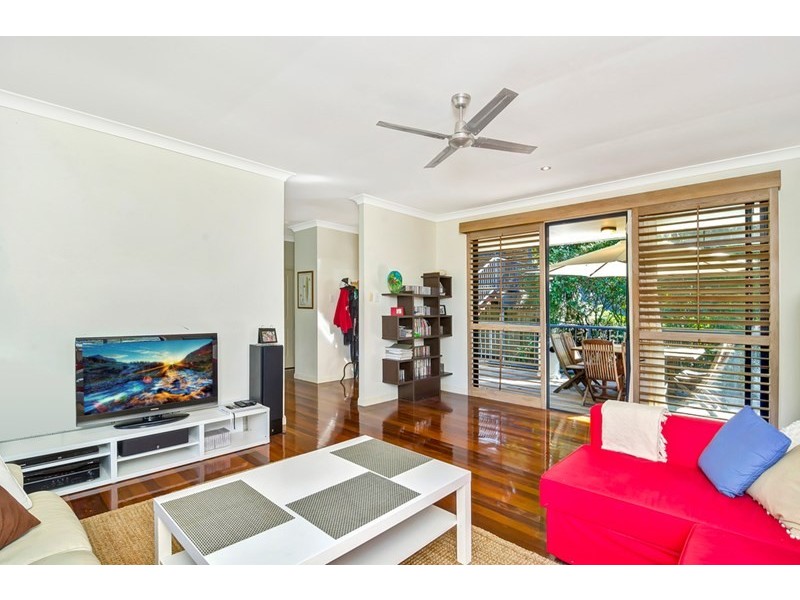 5 Sanctuary Crest Drive, Currumbin QLD 4223