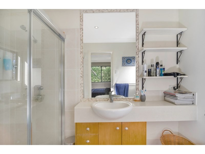 5 Sanctuary Crest Drive, Currumbin QLD 4223