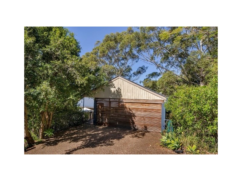 5 Sanctuary Crest Drive, Currumbin QLD 4223