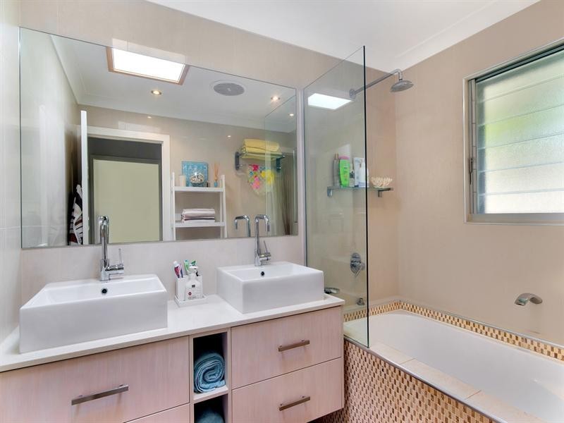 44 Mirreen Drive, Tugun QLD 4224