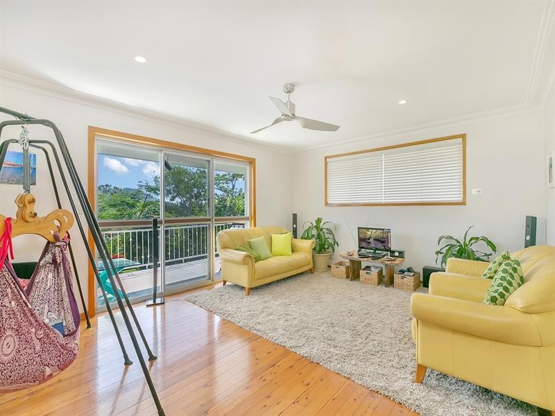 30 Winders Avenue, Tugun QLD 4224