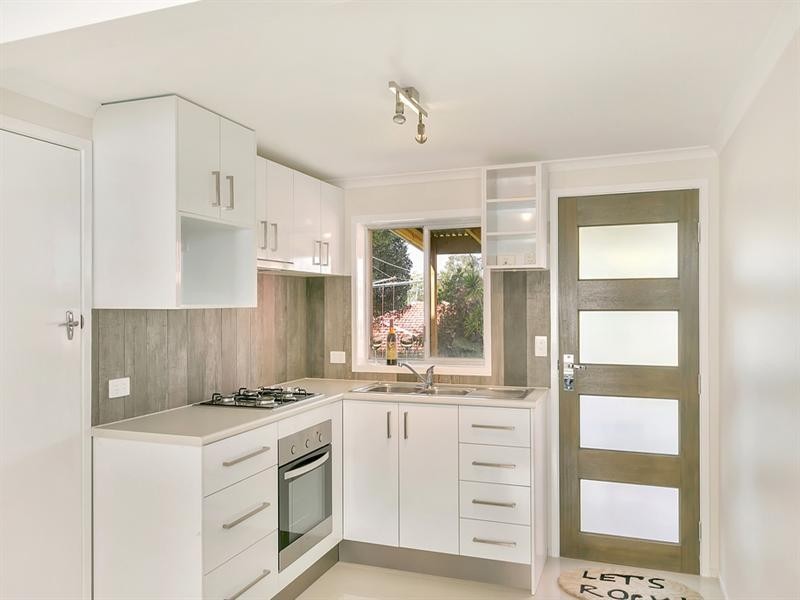 30 Winders Avenue, Tugun QLD 4224