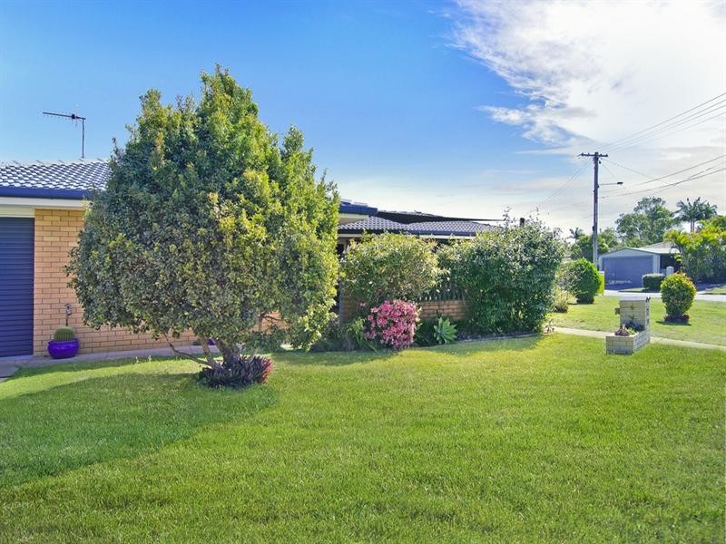 30 Tatha Avenue, Palm Beach QLD 4221