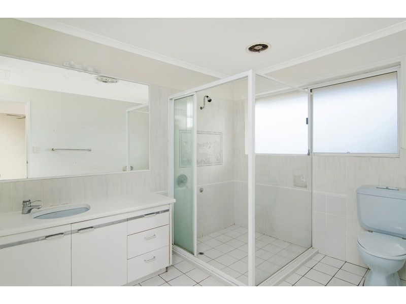 16 Bob Barnard Drive, Tugun QLD 4224