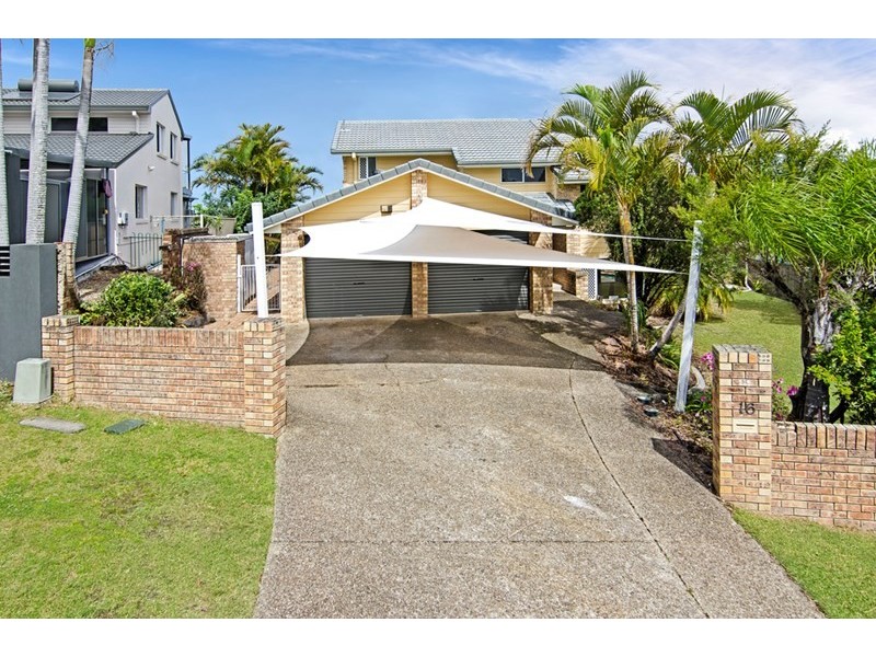 16 Bob Barnard Drive, Tugun QLD 4224