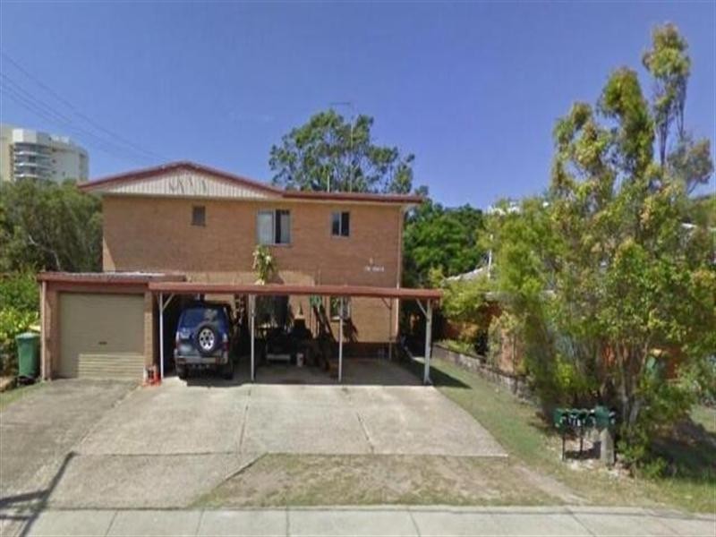 2/51 Coolangatta Road, Kirra QLD 4225