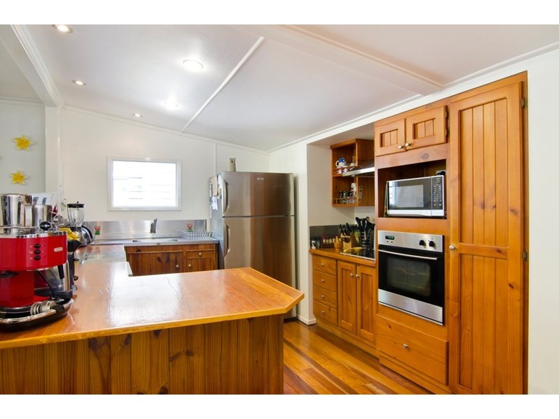3 Michel Drive, Currumbin Waters QLD 4223