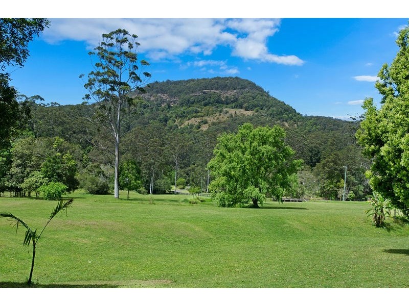 53 Petsch Creek Road, Tallebudgera Valley QLD 4228