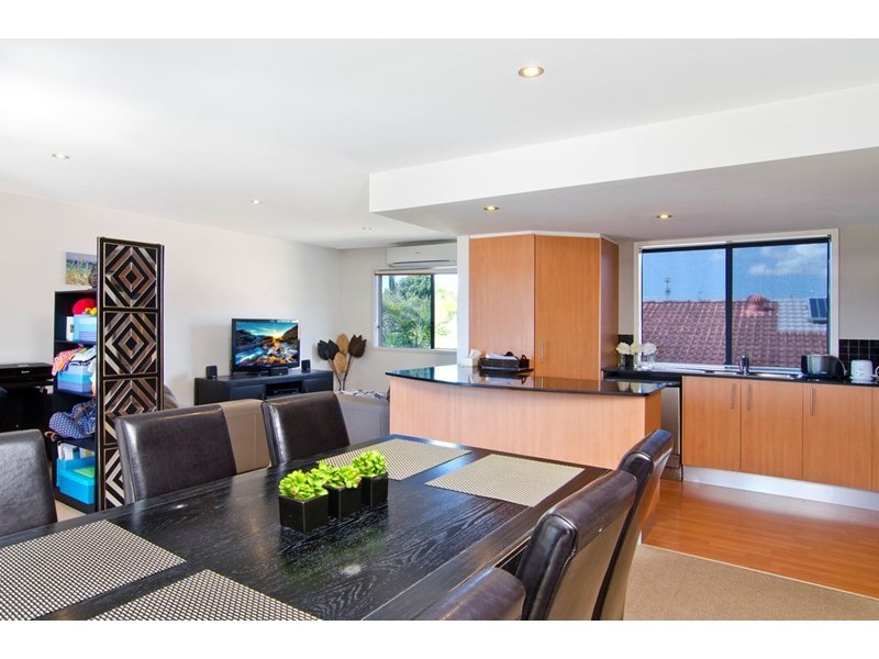 2/4 Station Street, Tugun QLD 4224