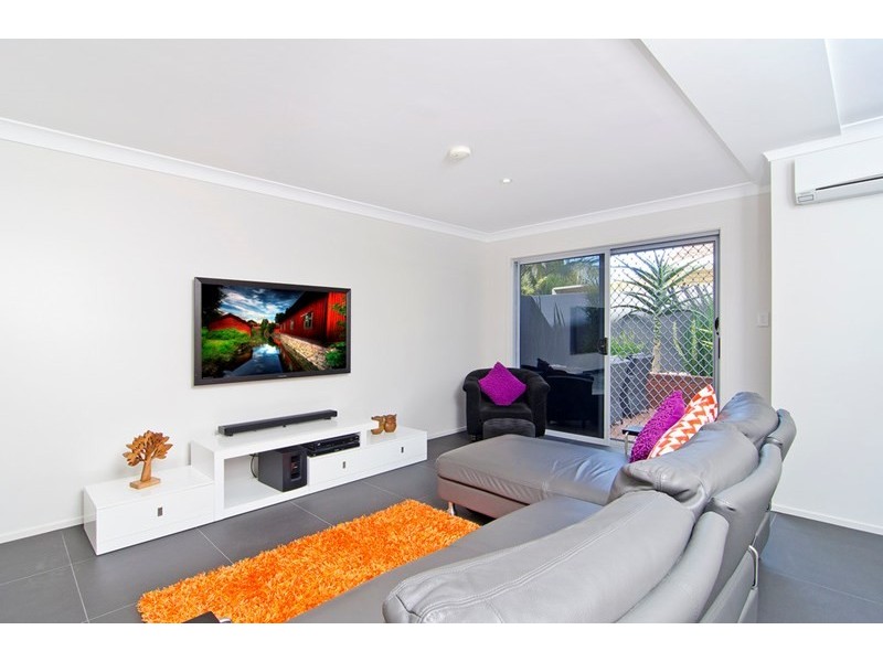 2/4 Station Street, Tugun QLD 4224