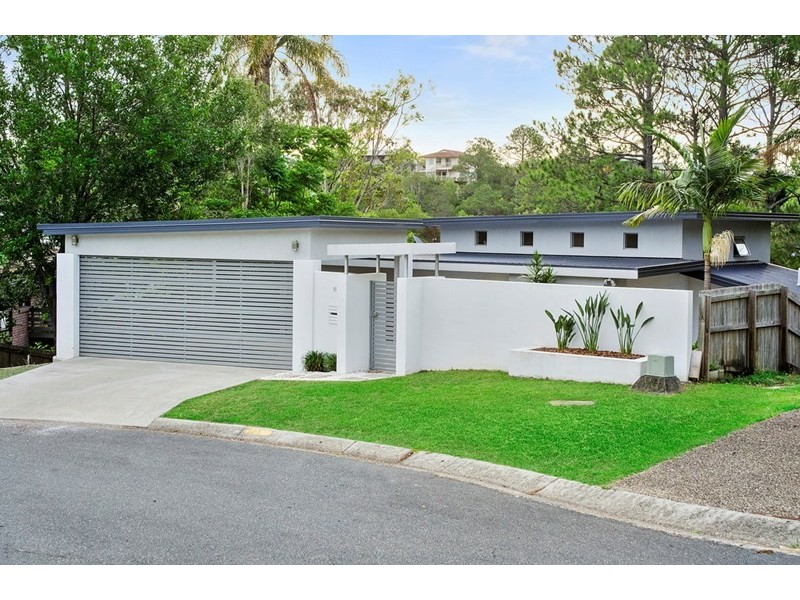 15 Bindoon Close, Elanora QLD 4221