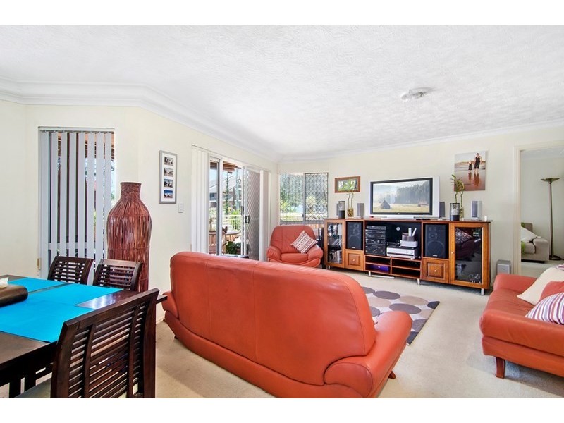 1/411 Golden Four Drive, Tugun QLD 4224