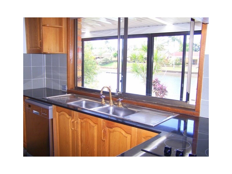 15 Westari Court, Currumbin Waters QLD 4223