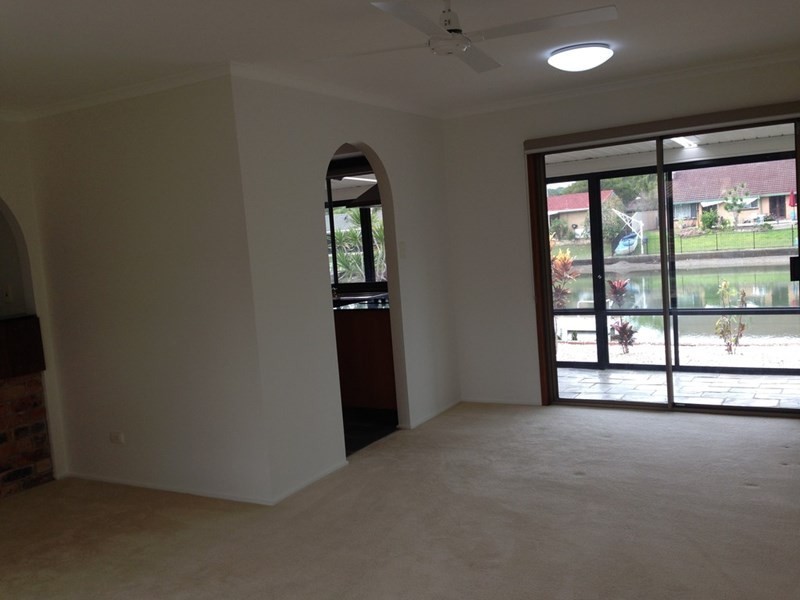 15 Westari Court, Currumbin Waters QLD 4223