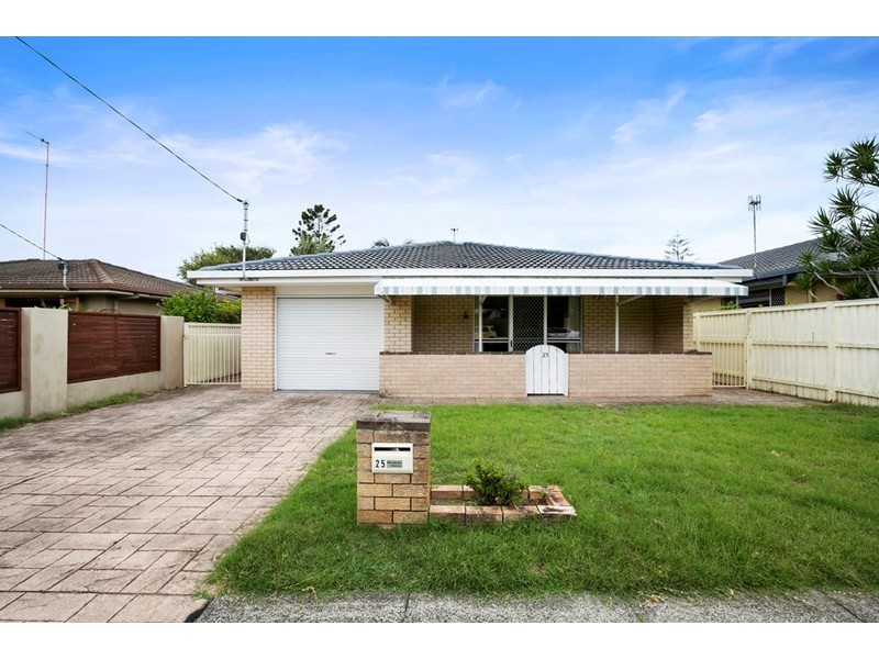 25 Second Avenue, Palm Beach QLD 4221