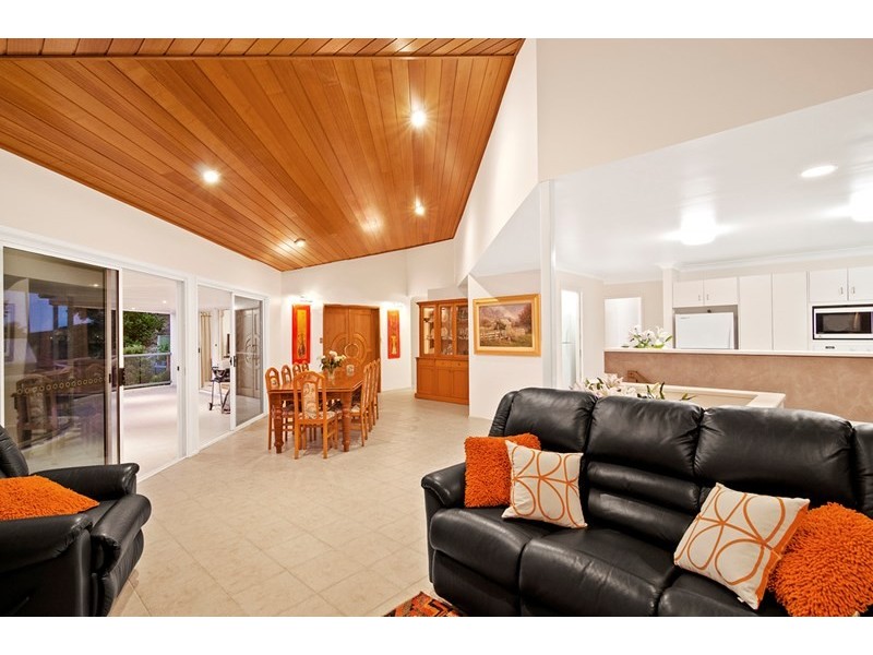 8 Cangella Court, Tugun QLD 4224