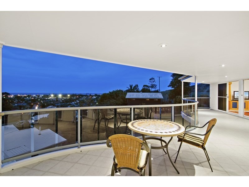 8 Cangella Court, Tugun QLD 4224