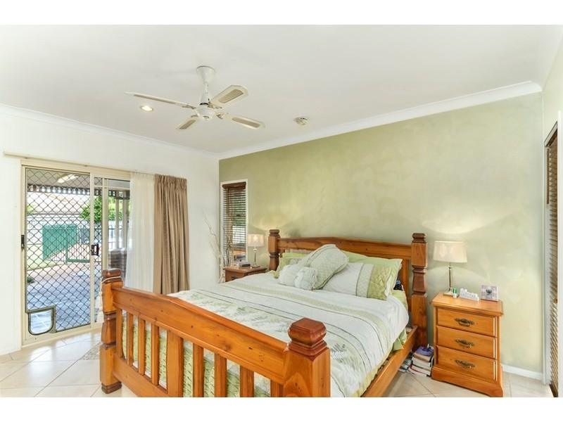 1 Cannon Drive, Currumbin Waters QLD 4223