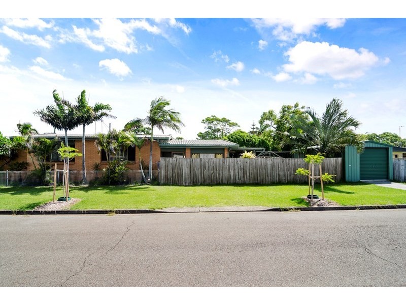 11 Foch Street, Tugun QLD 4224