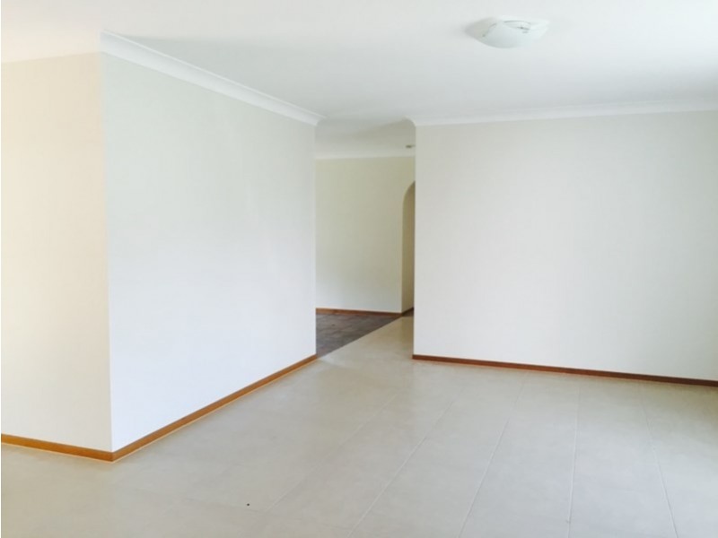 6 Balsa Street, Elanora QLD 4221