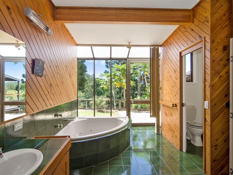 744 Currumbin Creek Road, Currumbin Valley QLD 4223