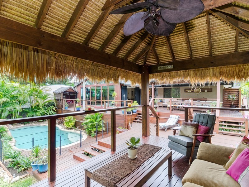 183 Simpsons Road, Elanora QLD 4221