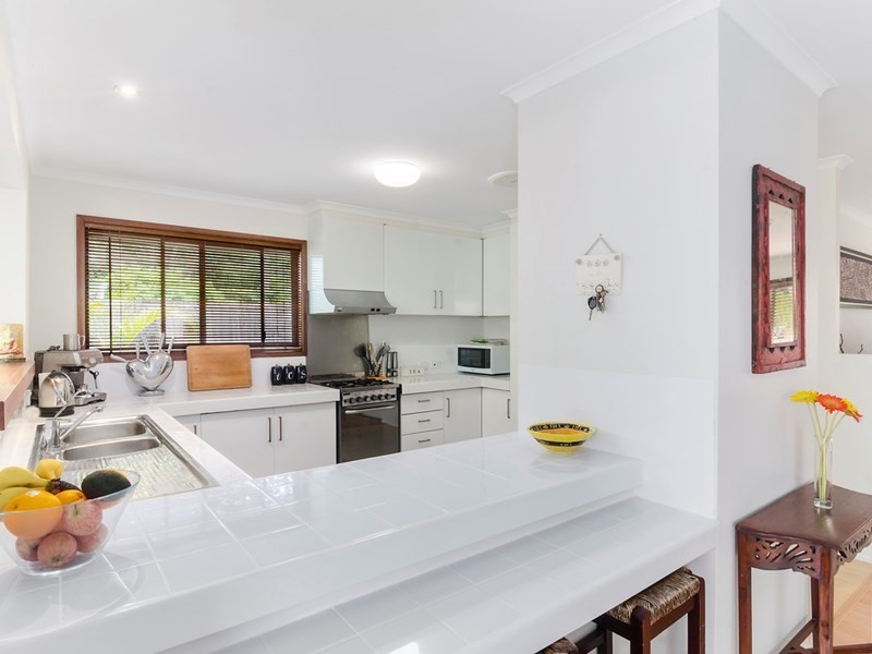 183 Simpsons Road, Elanora QLD 4221