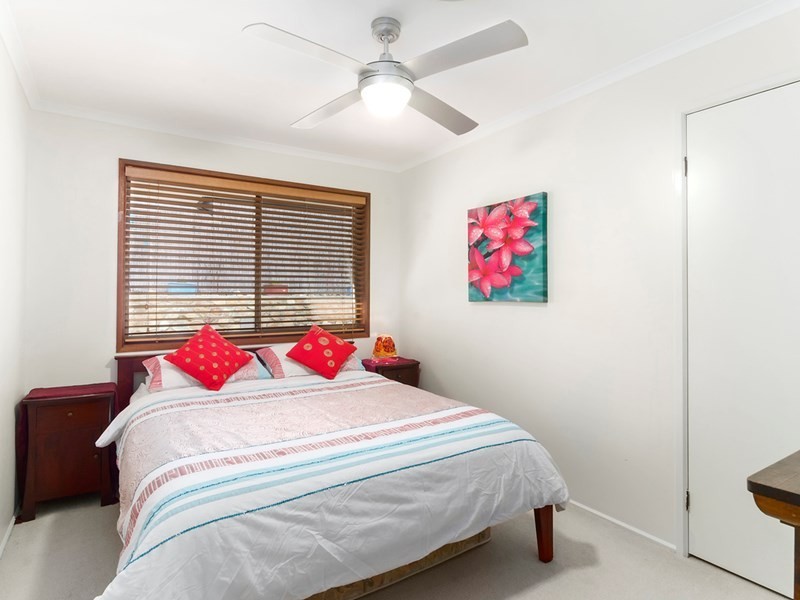 183 Simpsons Road, Elanora QLD 4221