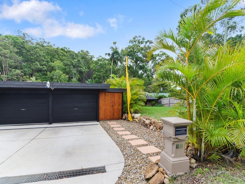 183 Simpsons Road, Elanora QLD 4221