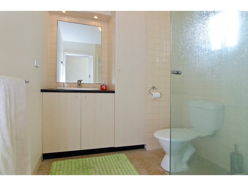 2/806 Pacific Parade, Currumbin QLD 4223