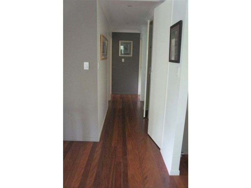 9 Chambers Lane, Currumbin QLD 4223