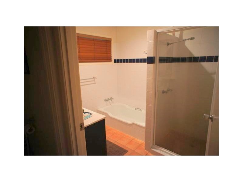 9 Chambers Lane, Currumbin QLD 4223