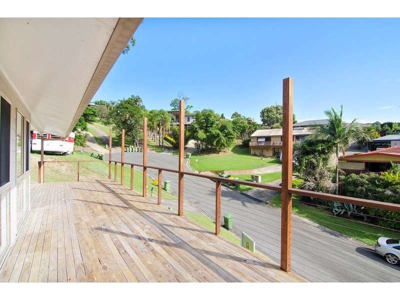 8 Dinjirra Court, Tugun QLD 4224