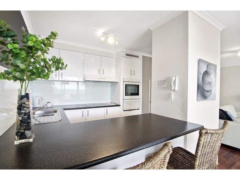 19/329 Golden Four Drive, Tugun QLD 4224