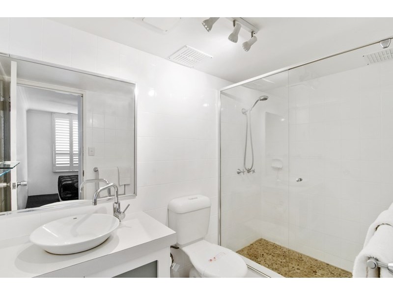19/329 Golden Four Drive, Tugun QLD 4224