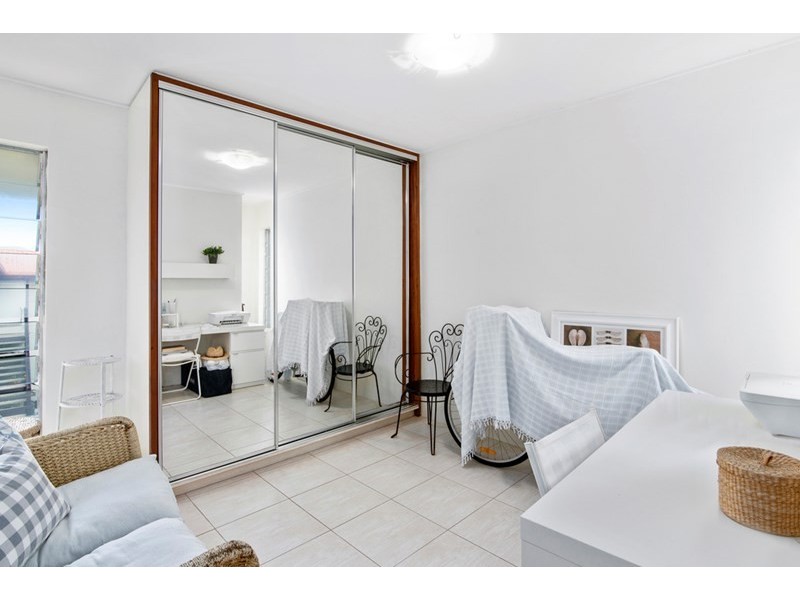 8/144 Pacific Parade, Bilinga QLD 4225