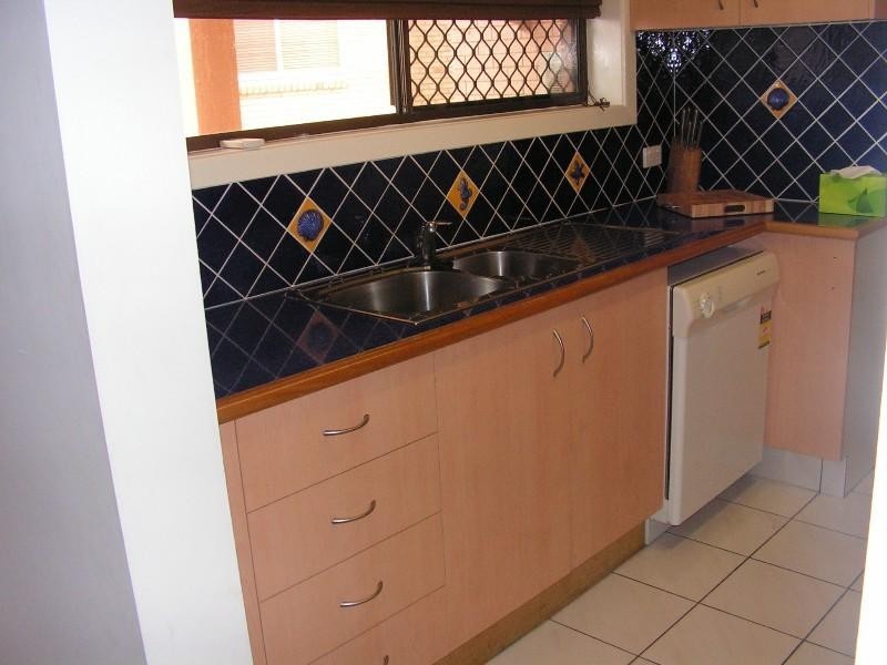 6/271 Golden Four Drive, Bilinga QLD 4225