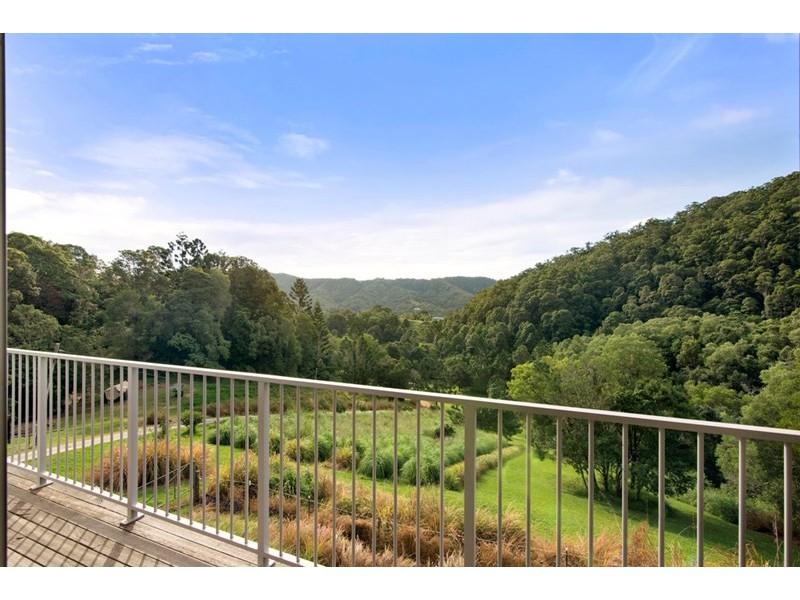 98 Rusty Court, Tallebudgera Valley QLD 4228
