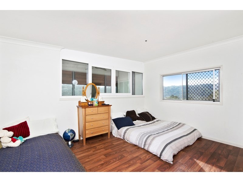 98 Rusty Court, Tallebudgera Valley QLD 4228