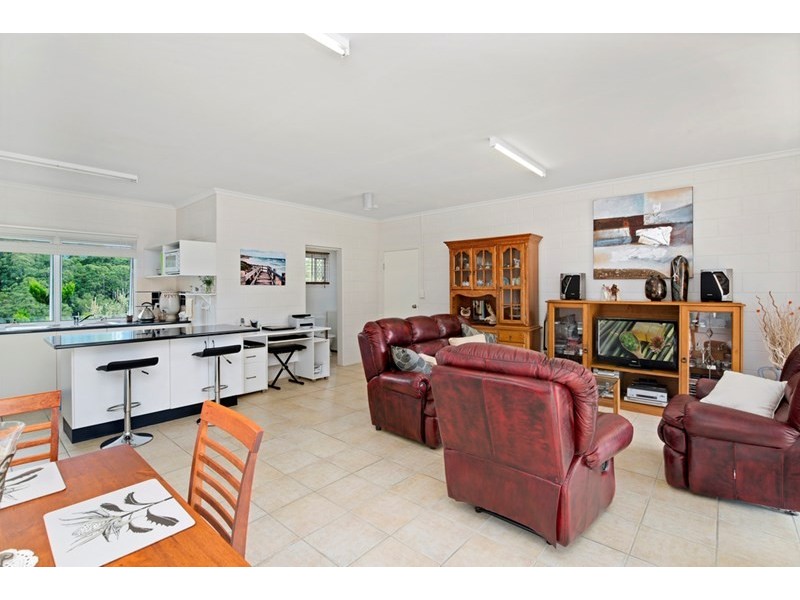 75 Rusty Court, Tallebudgera Valley QLD 4228