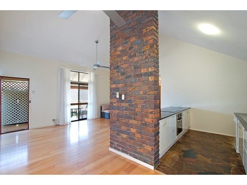 17 Hillcrest Avenue, Tugun QLD 4224